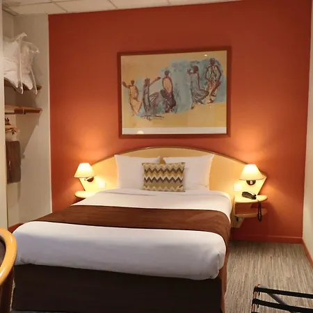 Szálloda Logis-hotel Des Oliviers