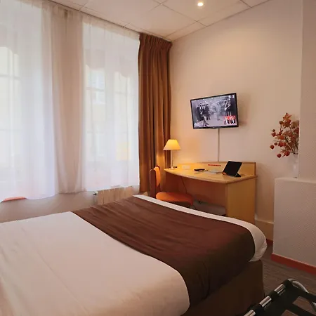 Logis-hotel Des Oliviers 2*