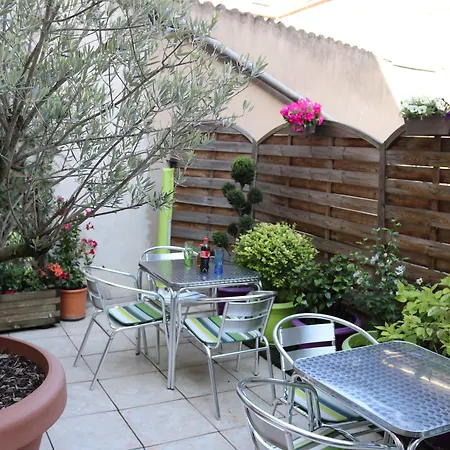 Logis-hotel Des Oliviers