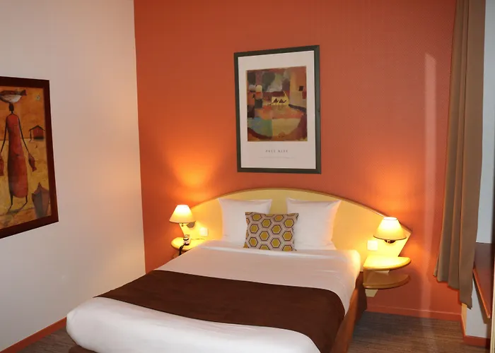 Logis-hôtel Des Oliviers Hotel