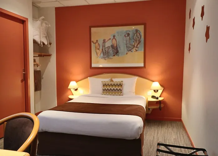 Hotel Logis-hotel Des Oliviers