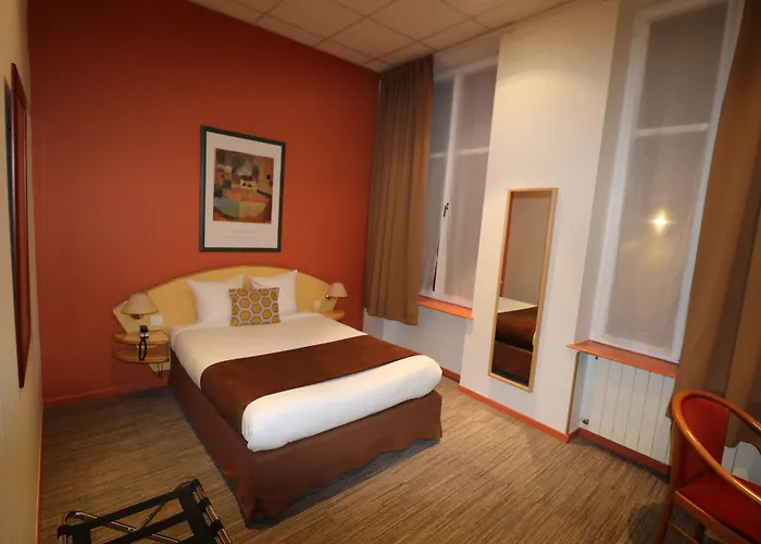 Logis-hotel Des Oliviers Hotel 2*