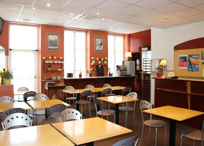 Logis-hôtel Des Oliviers Hotel