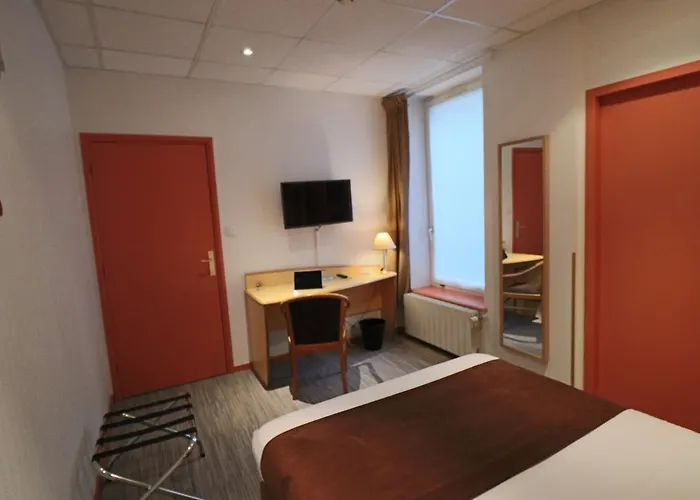 Logis-hotel Des Oliviers Τιονβίλ