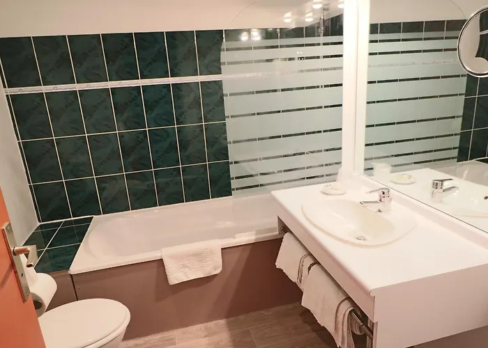 Hotel Logis-hôtel Des Oliviers Thionville