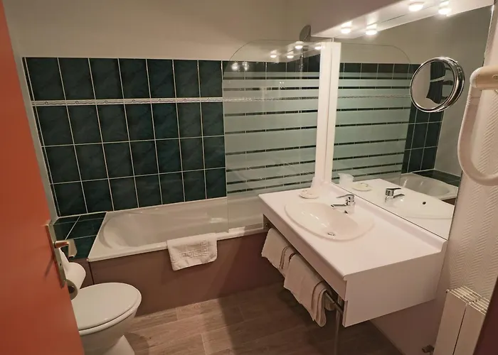 Ξενοδοχείο Logis-hotel Des Oliviers